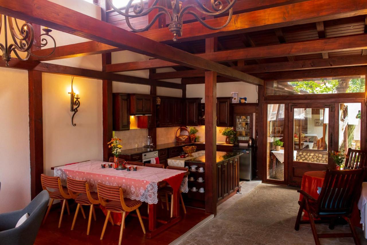 Grancharova Guest House Банско Экстерьер фото