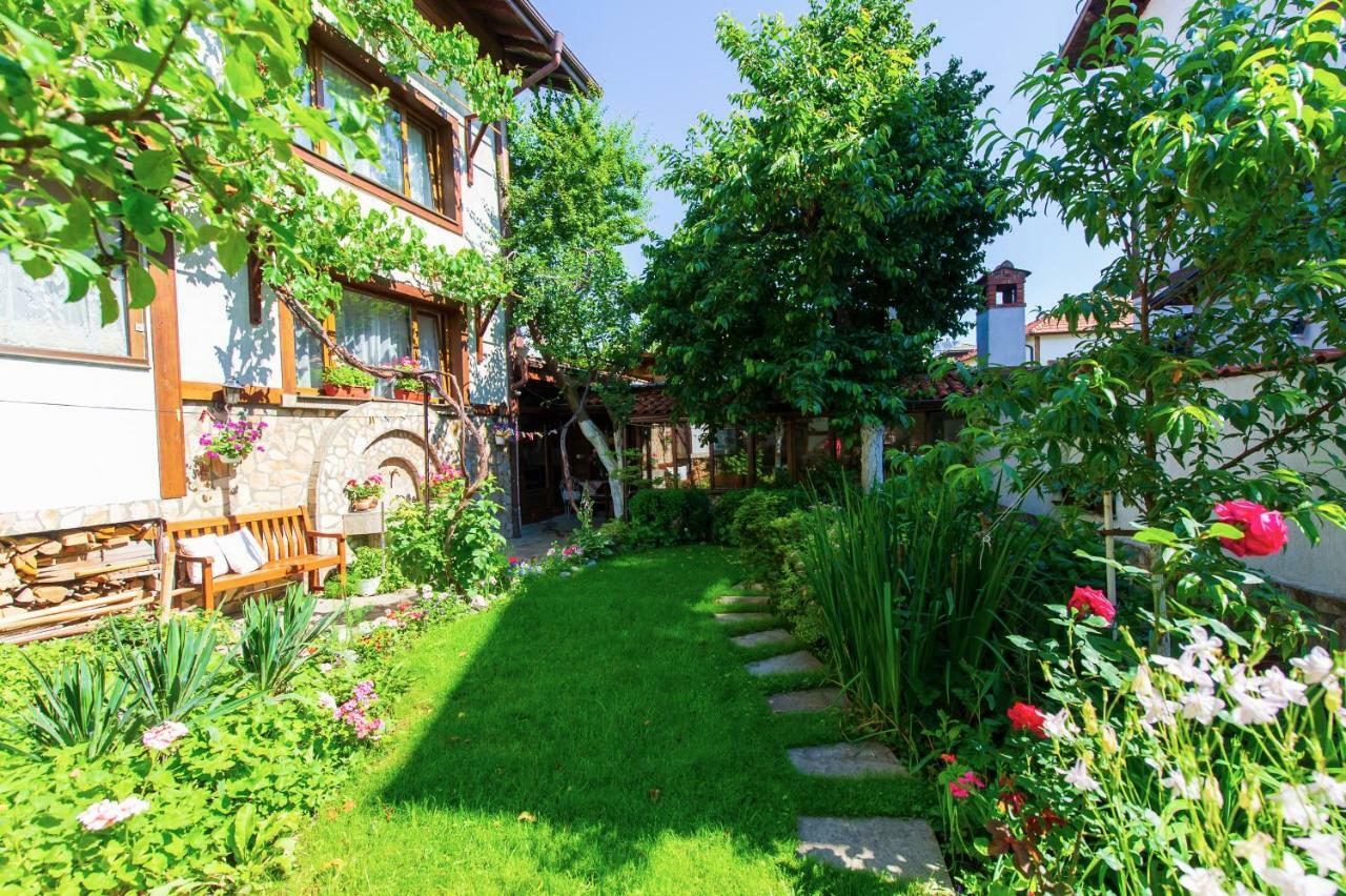 Grancharova Guest House Банско Экстерьер фото